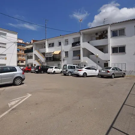1174 Lutgardo Lopez - Apivend Immo Roses