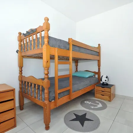 1174 Lutgardo Lopez - Apivend Immo Apartman